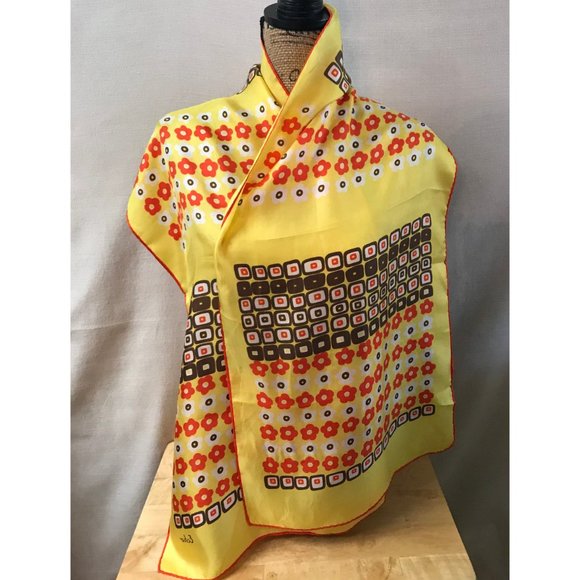Vintage Echo Yellow Flower Power  100% Silk Scarf - Picture 6 of 6